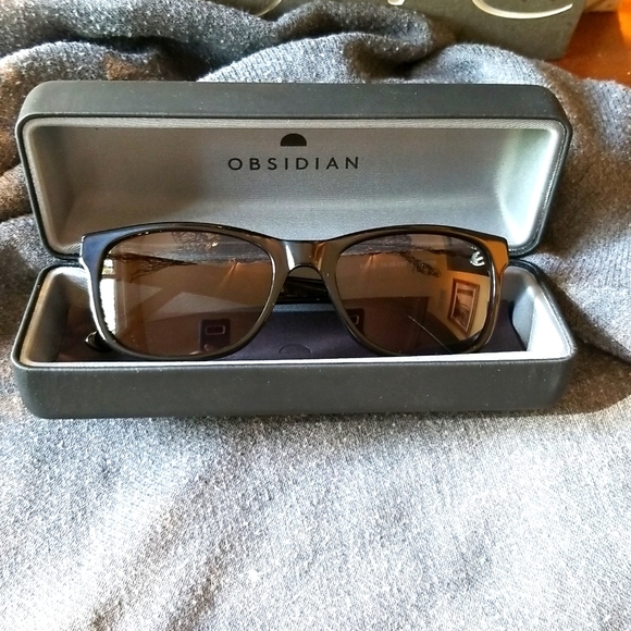 Obsidian sunglasses - Picture 2 of 3